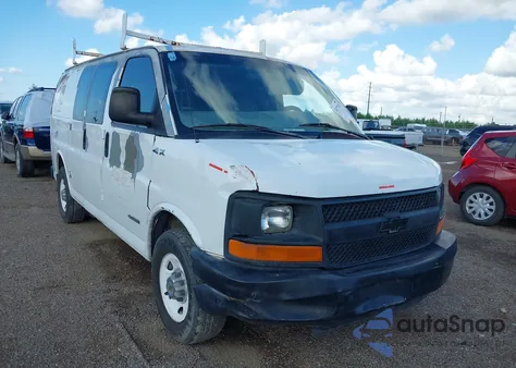 2005 Chevrolet Express from USA, damaged, VIN 1GCGG25V851137795
